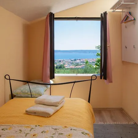 Plum Kaštel Stari